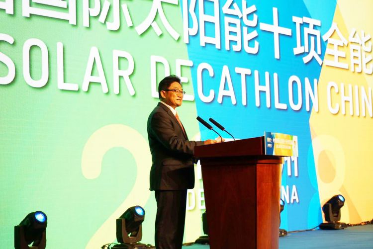国际太阳能十项全能竞赛， 清华大学队“新朝阳族之家”获综合排名第二名